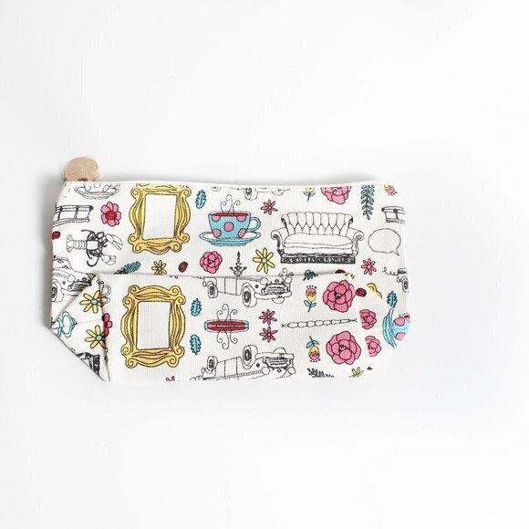 Friends Makeup Cosmetics Storage Bag, New - Picture 2 of 5